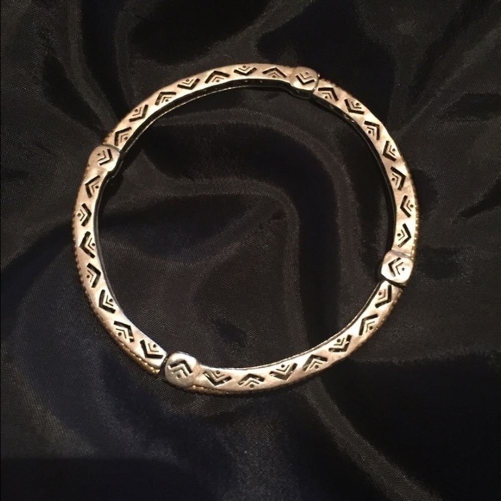 Silpada Bangle Bracelet with some stretch. - Picture 5 of 8
